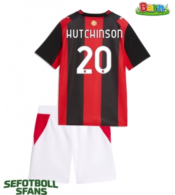 AC Milan Omari Hutchinson #20 Hemmaställ Barn 2026-27 Kortärmad (+ Korta byxor)